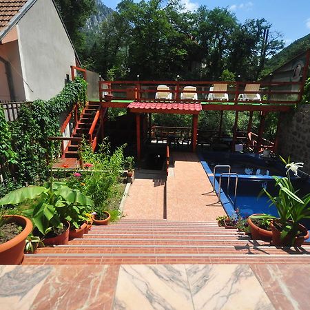 Pensiunea Deea Băile Herculane Exterior foto